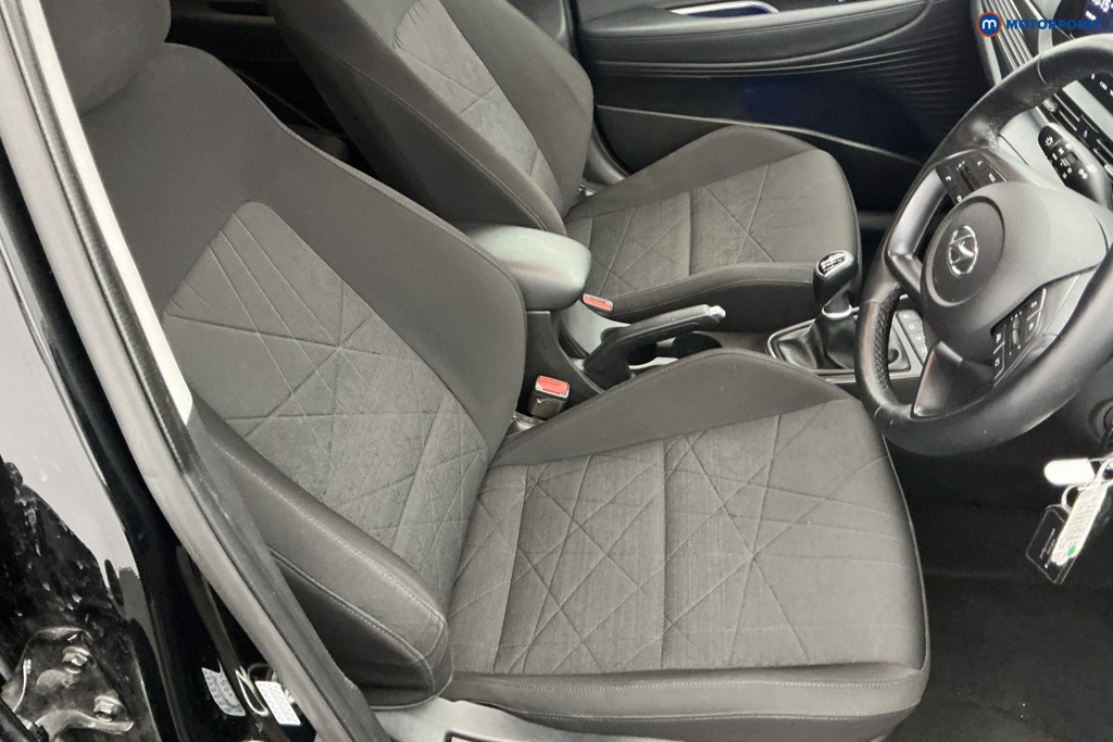 Hyundai Bayon Premium Manual Petrol SUV - Stock Number (1645630) - 5th supplementary image