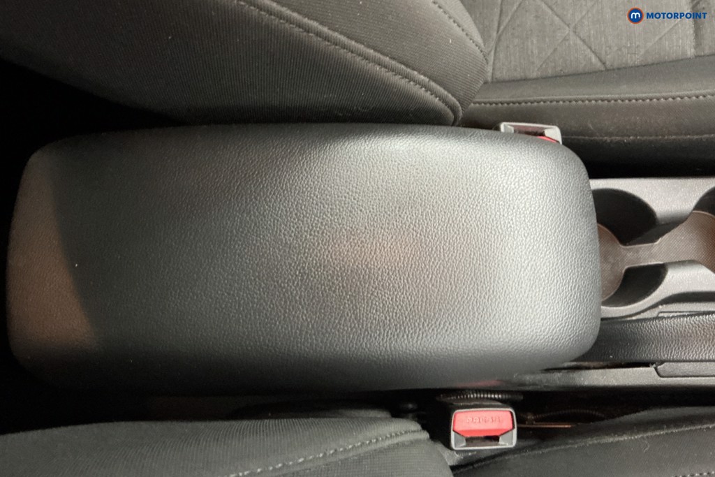 Hyundai Bayon Premium Manual Petrol SUV - Stock Number (1645630) - 13th supplementary image