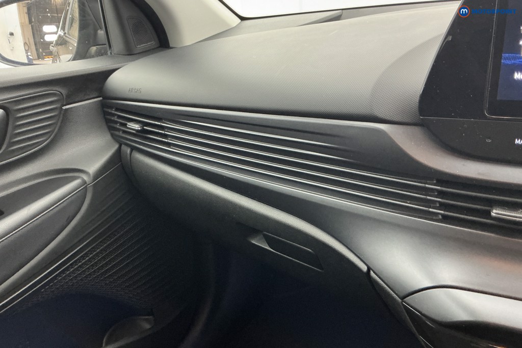 Hyundai Bayon Premium Manual Petrol SUV - Stock Number (1645630) - 18th supplementary image