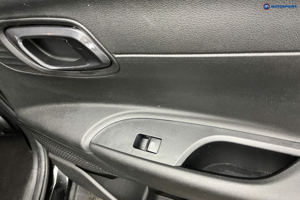 Hyundai Bayon Premium Manual Petrol SUV - Stock Number (1645630) - 26th supplementary image