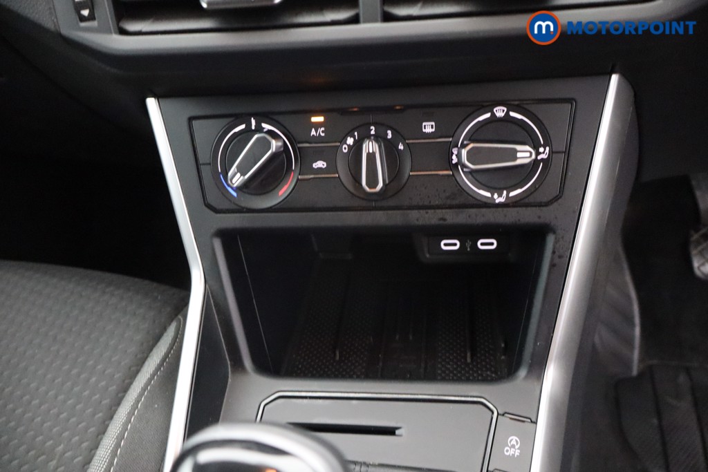 Volkswagen Polo Match Manual Petrol Hatchback - Stock Number (1645817) - 16th supplementary image