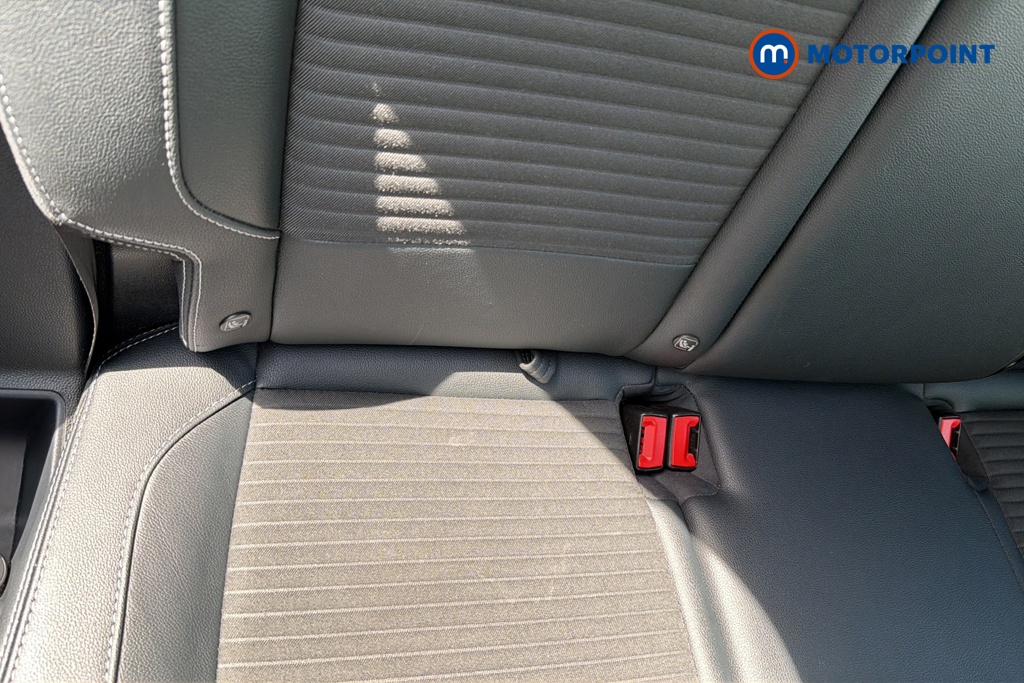 Ford Ecosport Titanium Manual Petrol SUV - Stock Number (1645985) - 27th supplementary image