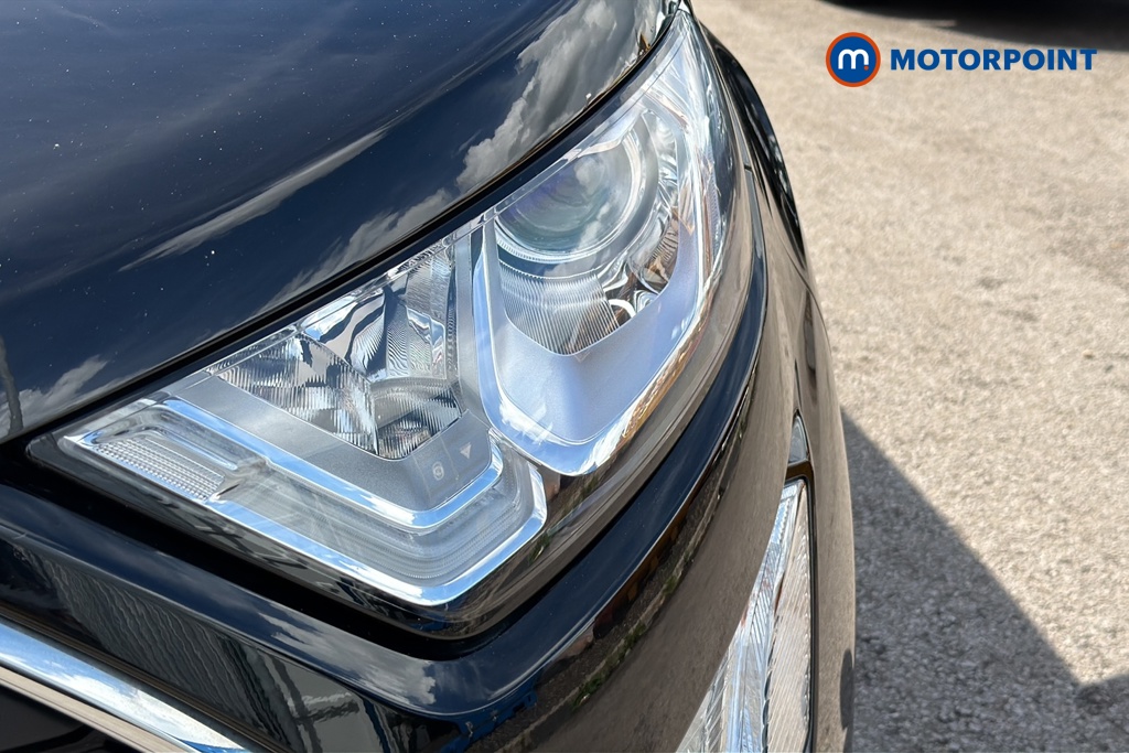 Ford Ecosport Titanium Manual Petrol SUV - Stock Number (1645985) - 42nd supplementary image