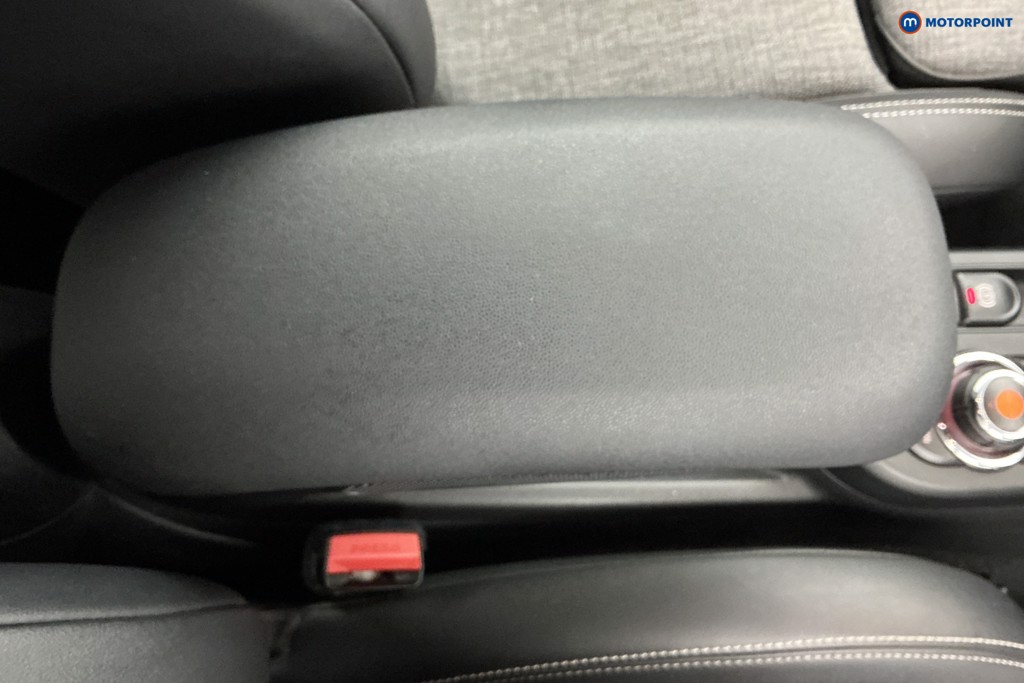 Mini Hatchback Cooper S Level 2 Automatic Electric Hatchback - Stock Number (1646235) - 13th supplementary image