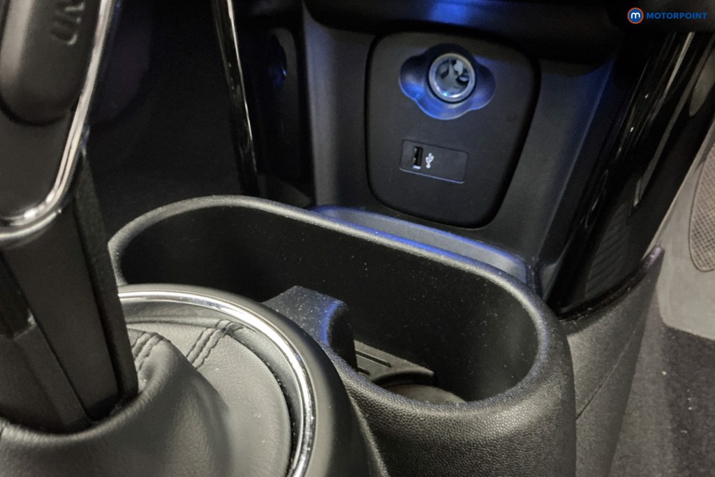 Mini Hatchback Cooper S Level 2 Automatic Electric Hatchback - Stock Number (1646235) - 17th supplementary image