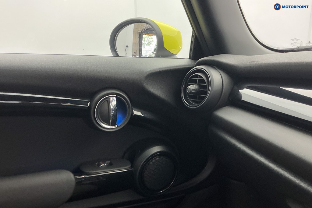 Mini Hatchback Cooper S Level 2 Automatic Electric Hatchback - Stock Number (1646235) - 20th supplementary image