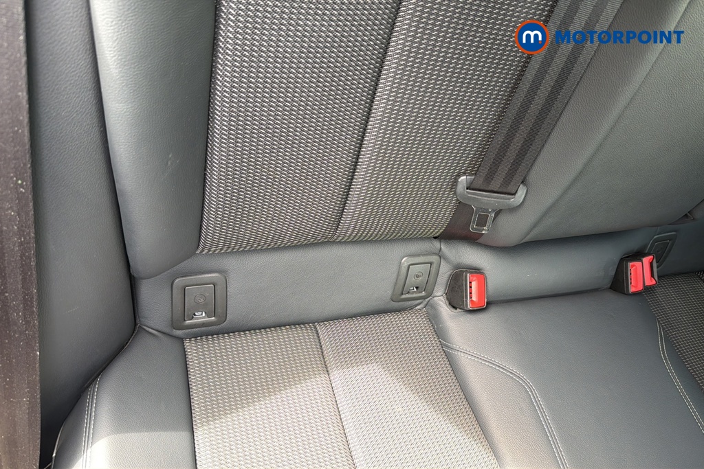 Audi Q2 S Line Automatic Petrol SUV - Stock Number (1646657) - 27th supplementary image
