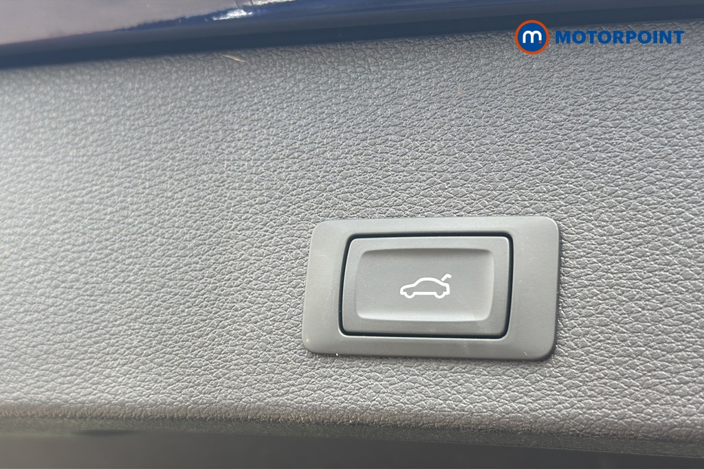 Audi Q2 S Line Automatic Petrol SUV - Stock Number (1646657) - 35th supplementary image