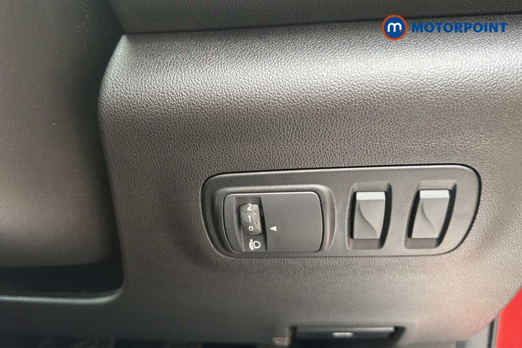 Renault Kadjar S Edition Manual Petrol SUV - Stock Number (1646863) - 11th supplementary image