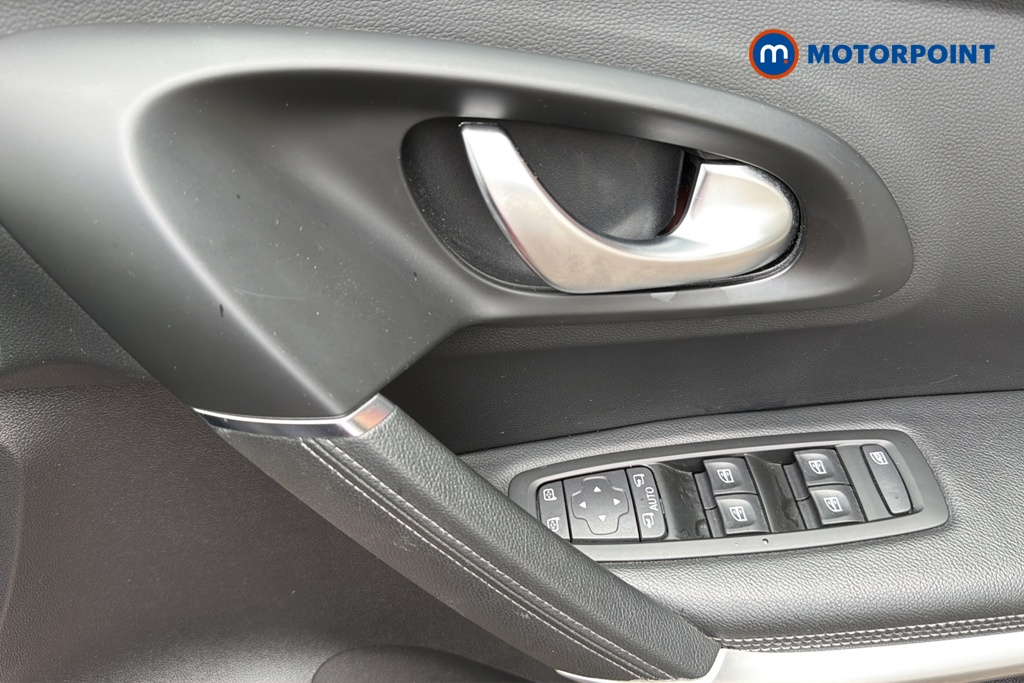 Renault Kadjar S Edition Manual Petrol SUV - Stock Number (1646863) - 19th supplementary image