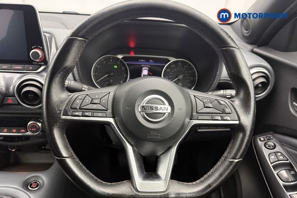 Nissan Juke N-Connecta Manual Petrol SUV - Stock Number (1647383) - 5th supplementary image