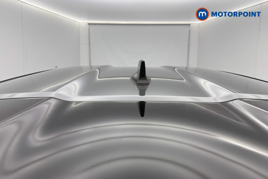 Nissan Juke N-Connecta Manual Petrol SUV - Stock Number (1647383) - 28th supplementary image