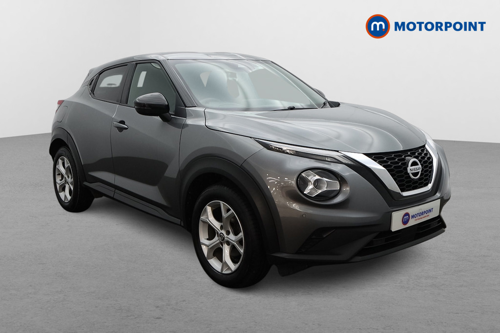Nissan Juke N-Connecta Manual Petrol SUV - Stock Number (1647383) - Drivers side front corner