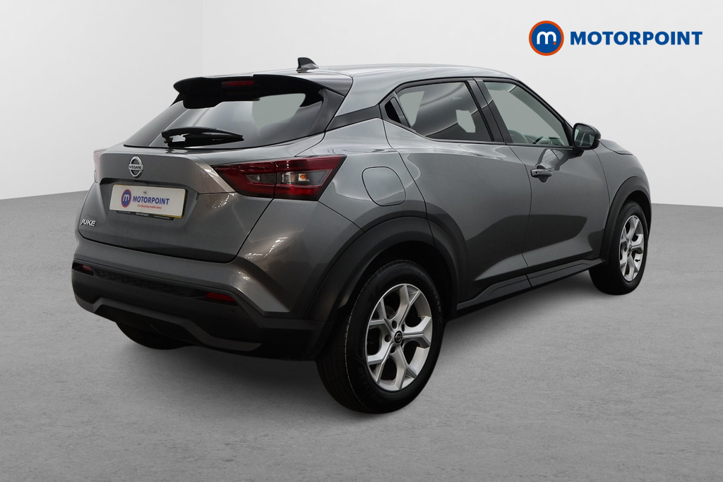 Nissan Juke N-Connecta Manual Petrol SUV - Stock Number (1647383) - Drivers side rear corner