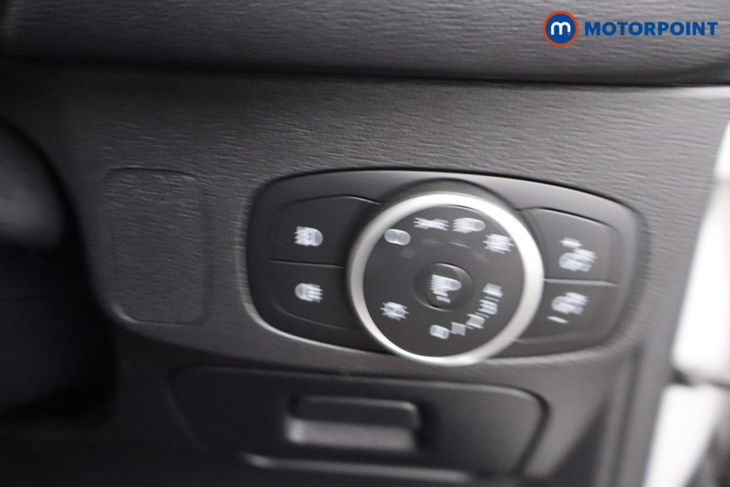 Ford Focus Active X Automatic Diesel Hatchback - Stock Number (1647746) - 13th supplementary image