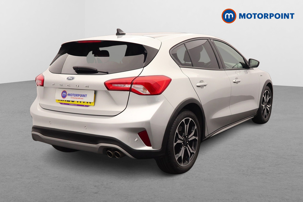 Ford Focus Active X Automatic Diesel Hatchback - Stock Number (1647746) - Drivers side rear corner