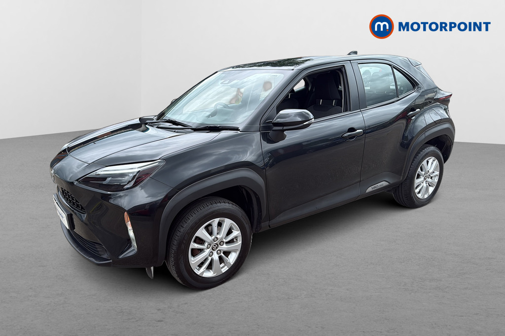 Toyota Yaris Cross Icon Automatic Petrol-Electric Hybrid Estate - Stock Number (1647868) - Passenger side front corner