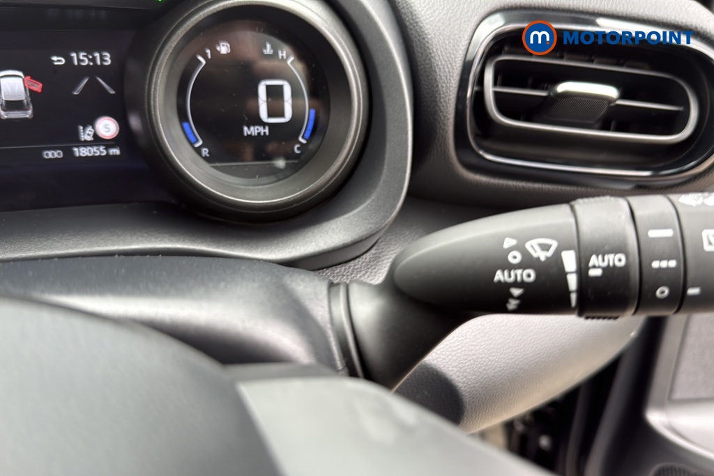 Toyota Yaris Cross Icon Automatic Petrol-Electric Hybrid Estate - Stock Number (1647868) - 6th supplementary image