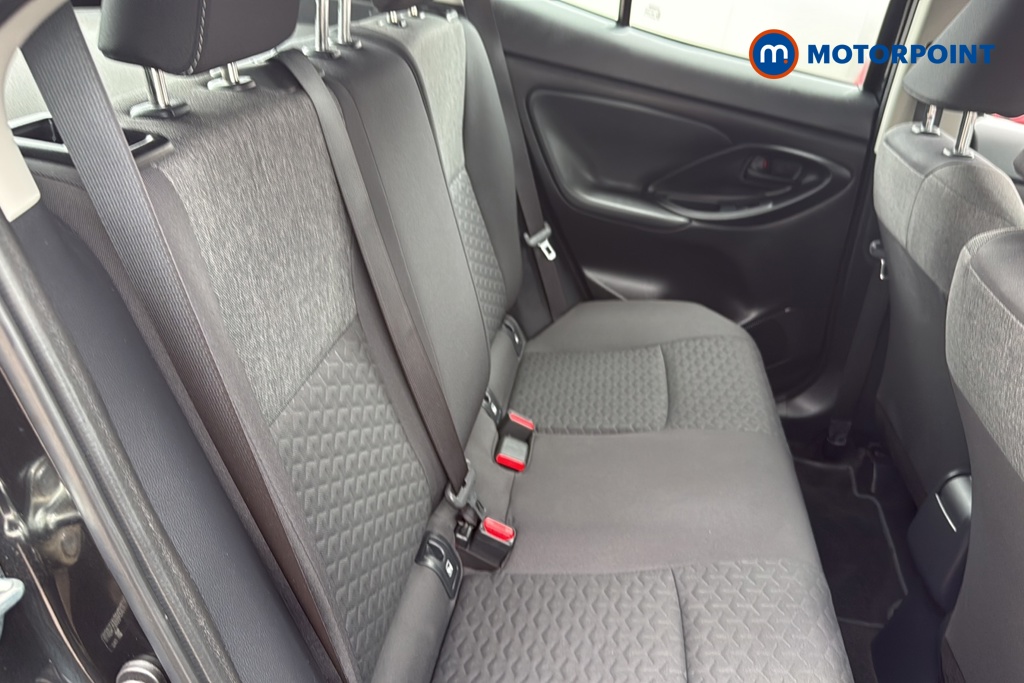 Toyota Yaris Cross Icon Automatic Petrol-Electric Hybrid Estate - Stock Number (1647868) - 25th supplementary image