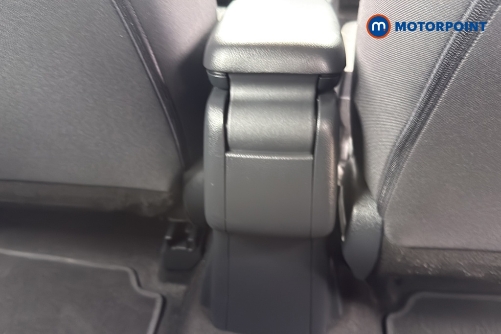 Toyota Yaris Cross Icon Automatic Petrol-Electric Hybrid Estate - Stock Number (1647868) - 28th supplementary image