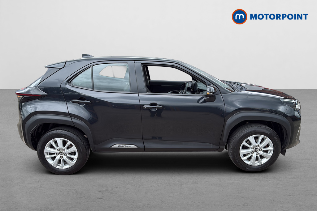 Toyota Yaris Cross Icon Automatic Petrol-Electric Hybrid Estate - Stock Number (1647868) - Passenger side