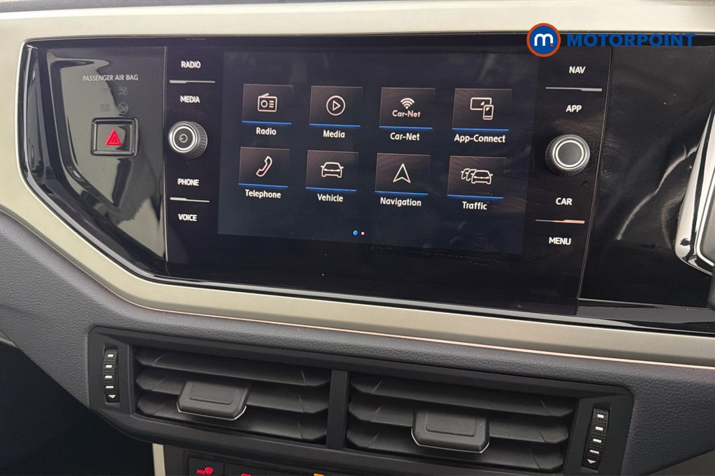 Volkswagen Polo SEL Manual Petrol Hatchback - Stock Number (1647916) - 9th supplementary image