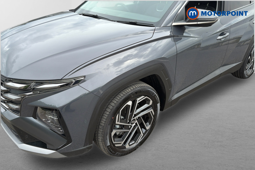 Hyundai Tucson Ultimate Automatic Petrol SUV - Stock Number (1647964) - Passenger side front corner