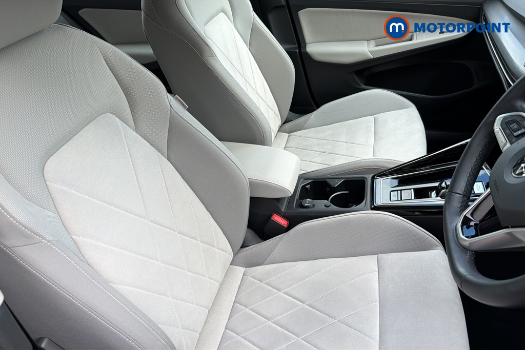 Volkswagen Golf Style Automatic Petrol Plug-In Hybrid Hatchback - Stock Number (1648053) - 22nd supplementary image