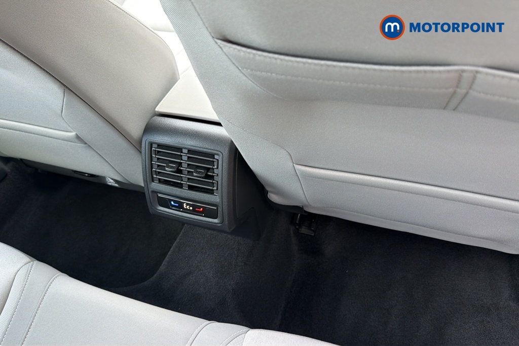 Volkswagen Golf Style Automatic Petrol Plug-In Hybrid Hatchback - Stock Number (1648053) - 28th supplementary image