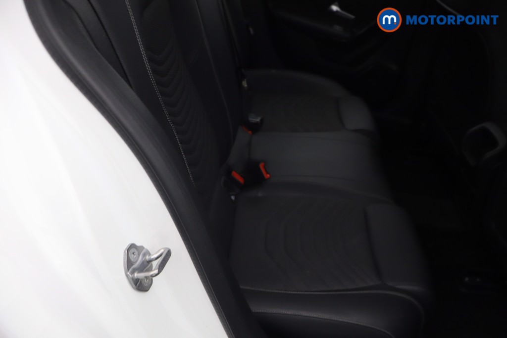 Mercedes-Benz A Class SE Manual Petrol Hatchback - Stock Number (1648098) - 6th supplementary image