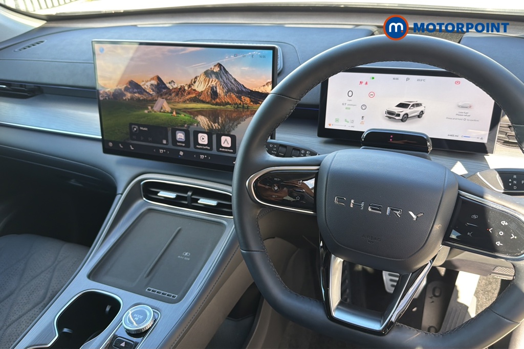 Chery Tiggo 8 Summit Automatic Petrol SUV - Stock Number (1648360) - 1st supplementary image