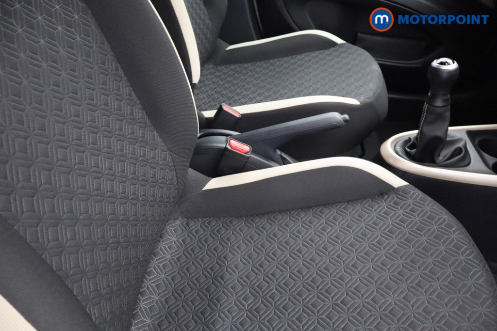 Toyota Aygo X Edge Manual Petrol Hatchback - Stock Number (1648411) - 11th supplementary image