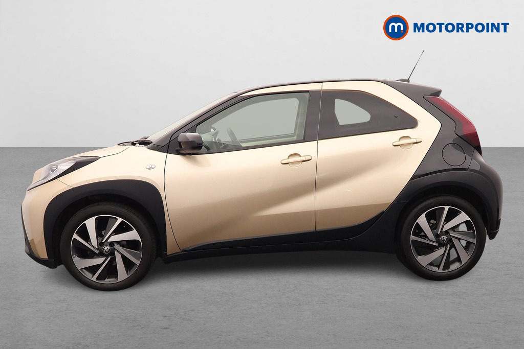Toyota Aygo X Edge Manual Petrol Hatchback - Stock Number (1648411) - Passenger side