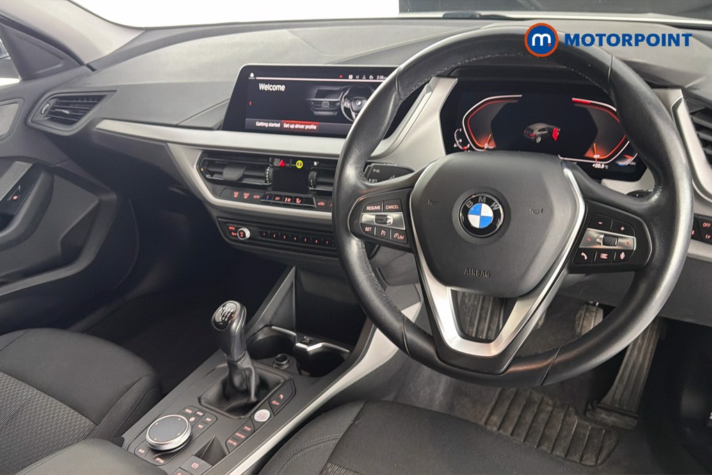 BMW 1 Series SE Manual Petrol Hatchback - Stock Number (1648564) - 2nd supplementary image