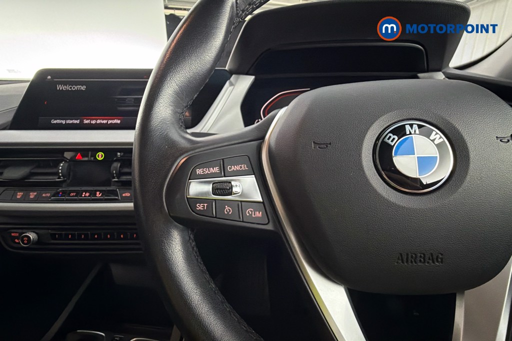 BMW 1 Series SE Manual Petrol Hatchback - Stock Number (1648564) - 3rd supplementary image