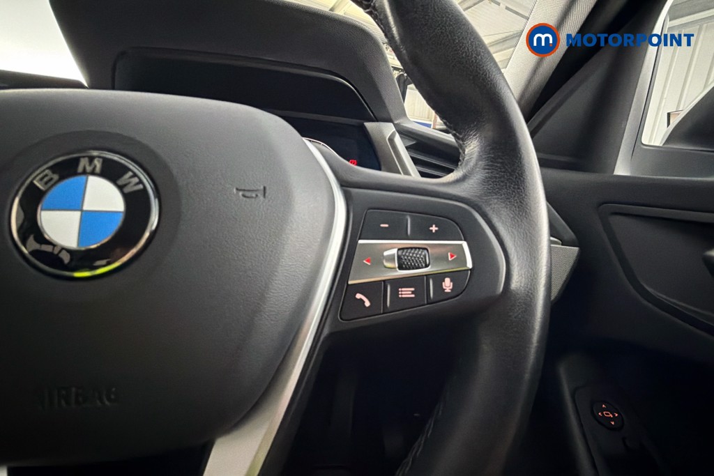 BMW 1 Series SE Manual Petrol Hatchback - Stock Number (1648564) - 4th supplementary image