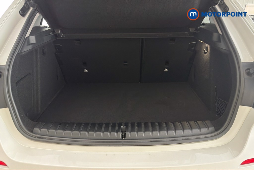 BMW 1 Series SE Manual Petrol Hatchback - Stock Number (1648564) - 33rd supplementary image