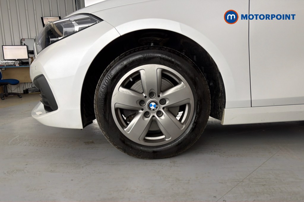 BMW 1 Series SE Manual Petrol Hatchback - Stock Number (1648564) - 47th supplementary image