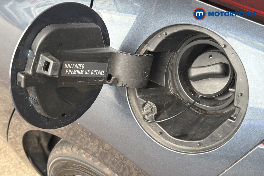 Nissan Micra N-Connecta Manual Petrol Hatchback - Stock Number (1648902) - 41st supplementary image