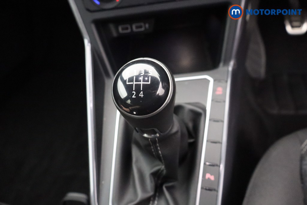 Volkswagen Polo R-Line Manual Petrol Hatchback - Stock Number (1648984) - 16th supplementary image