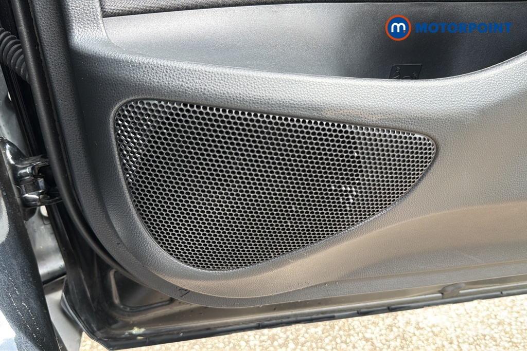 Toyota Yaris Cross Design Automatic Petrol-Electric Hybrid Estate - Stock Number (1649041) - 21st supplementary image