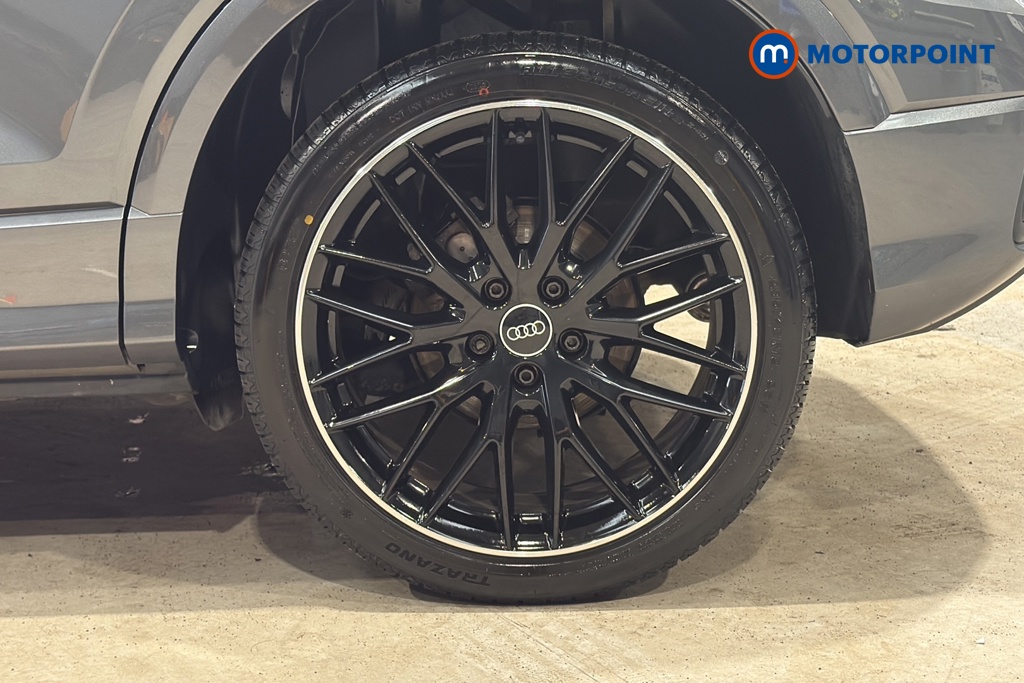 Audi Q2 Black Edition Automatic Petrol SUV - Stock Number (1649399) - 45th supplementary image