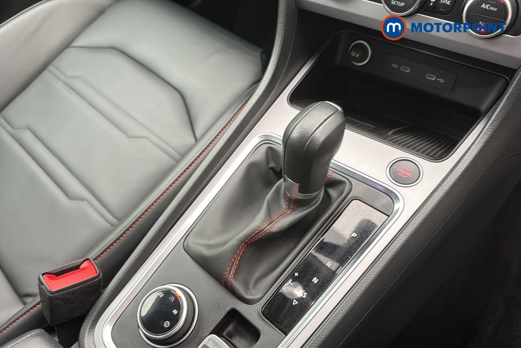 Seat Ateca Fr Black Edition Automatic Petrol SUV - Stock Number (1649443) - 15th supplementary image