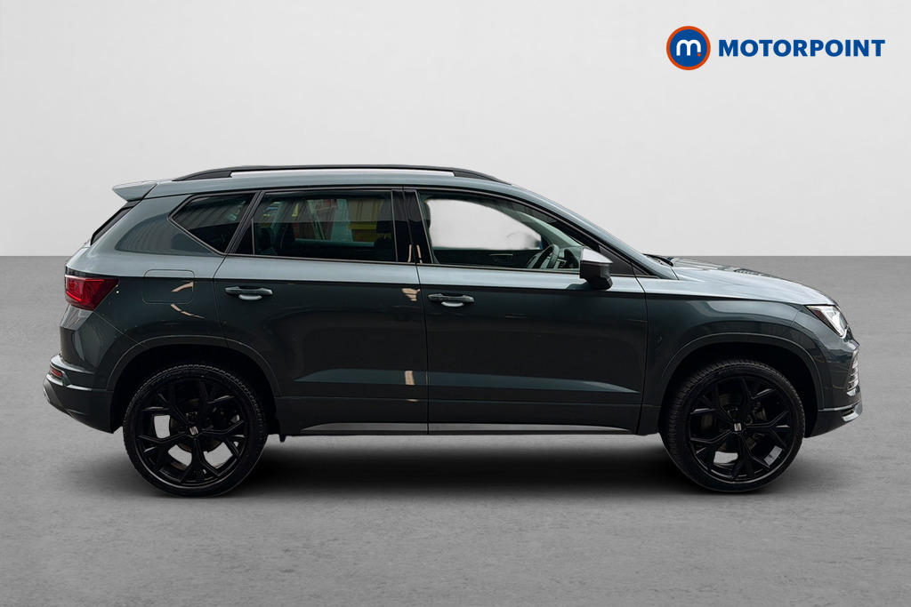 Seat Ateca Fr Black Edition Automatic Petrol SUV - Stock Number (1649443) - Passenger side