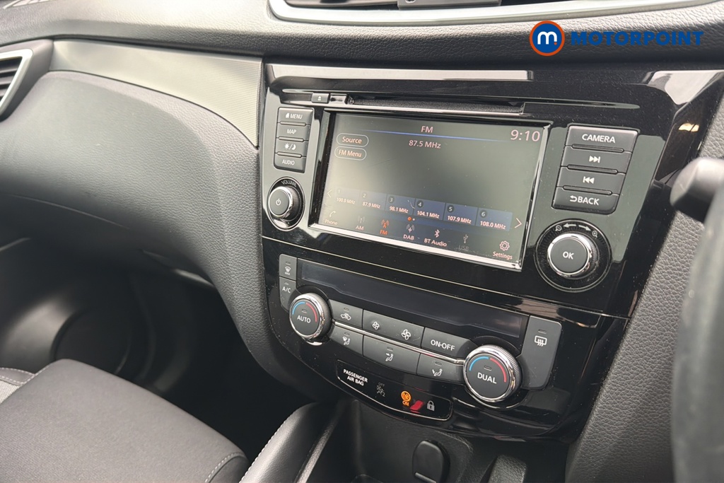 Nissan Qashqai N-Connecta Manual Petrol SUV - Stock Number (1649444) - 8th supplementary image