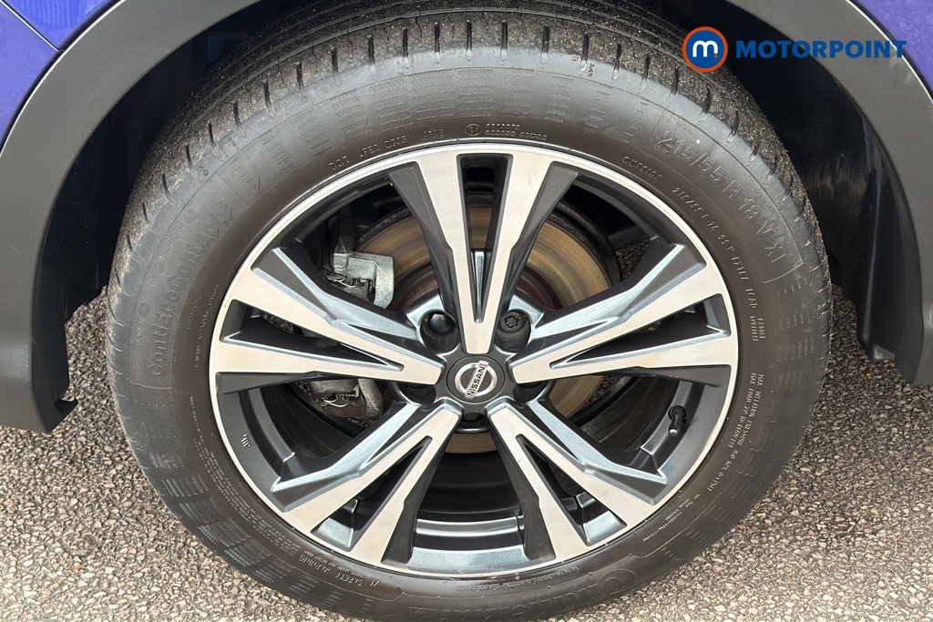 Nissan Qashqai N-Connecta Manual Petrol SUV - Stock Number (1649444) - 44th supplementary image