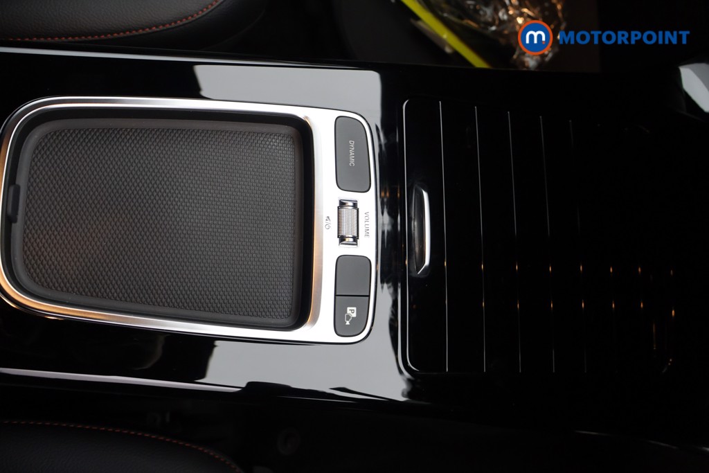 Mercedes-Benz CLA Amg Line Automatic Petrol Plug-In Hybrid Estate - Stock Number (1630384) - 8th supplementary image