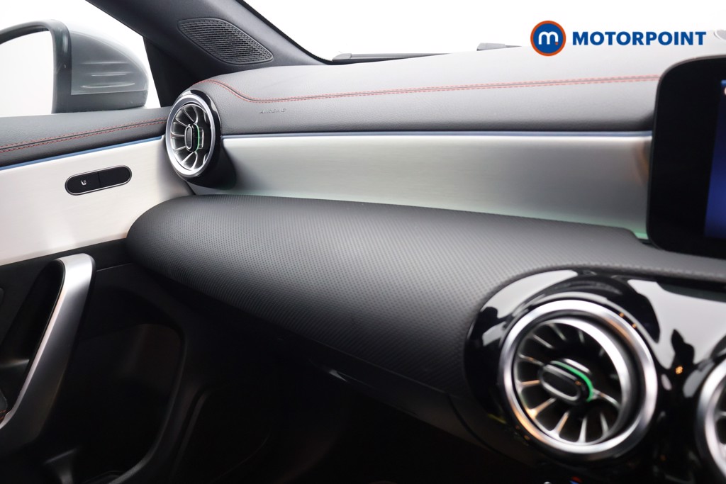 Mercedes-Benz CLA Amg Line Automatic Petrol Plug-In Hybrid Estate - Stock Number (1630384) - 9th supplementary image