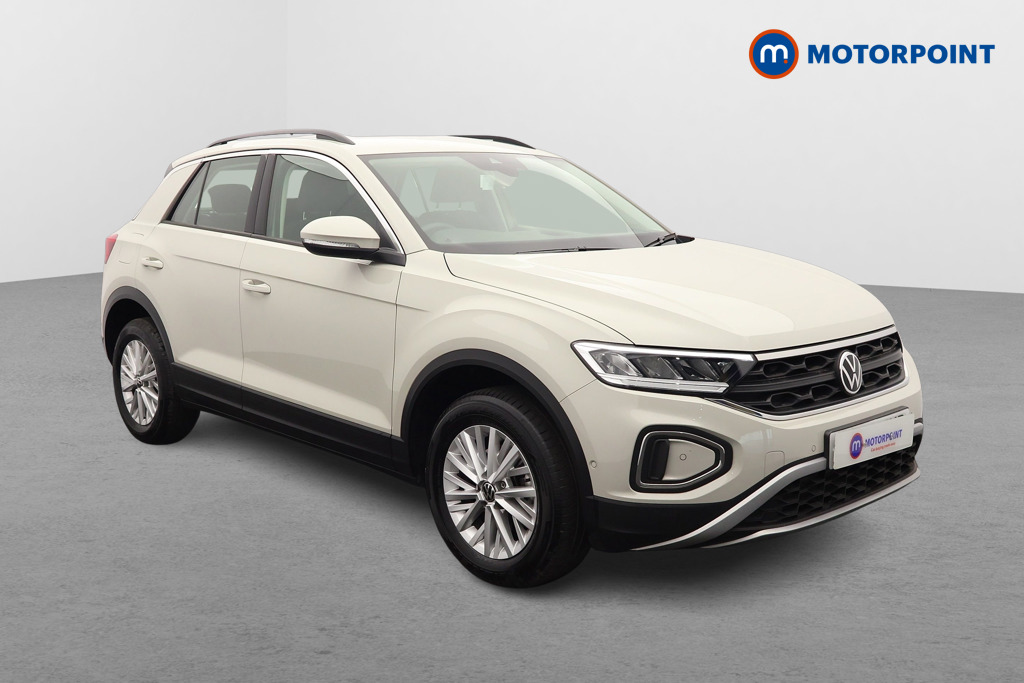 Volkswagen T-Roc Life Automatic Petrol SUV - Stock Number (1634471) - Drivers side front corner