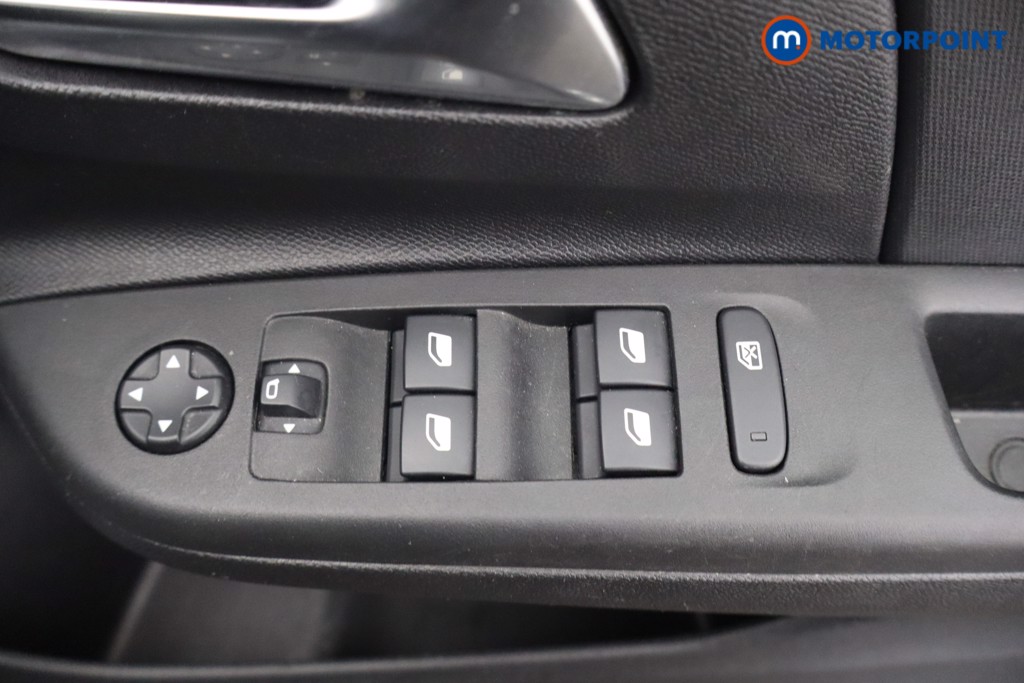 Vauxhall Corsa Design Manual Petrol Hatchback - Stock Number (1635746) - 15th supplementary image
